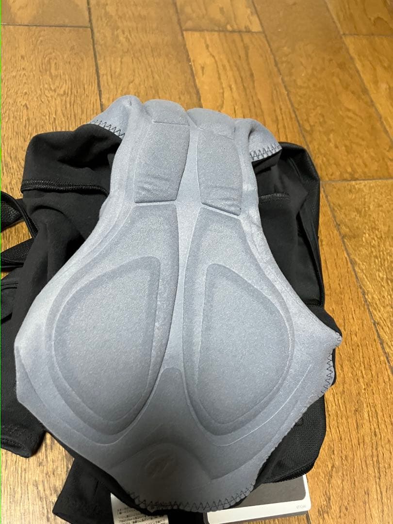 新品　カペルミュール　ブラックビブタイツ　Mサイズ