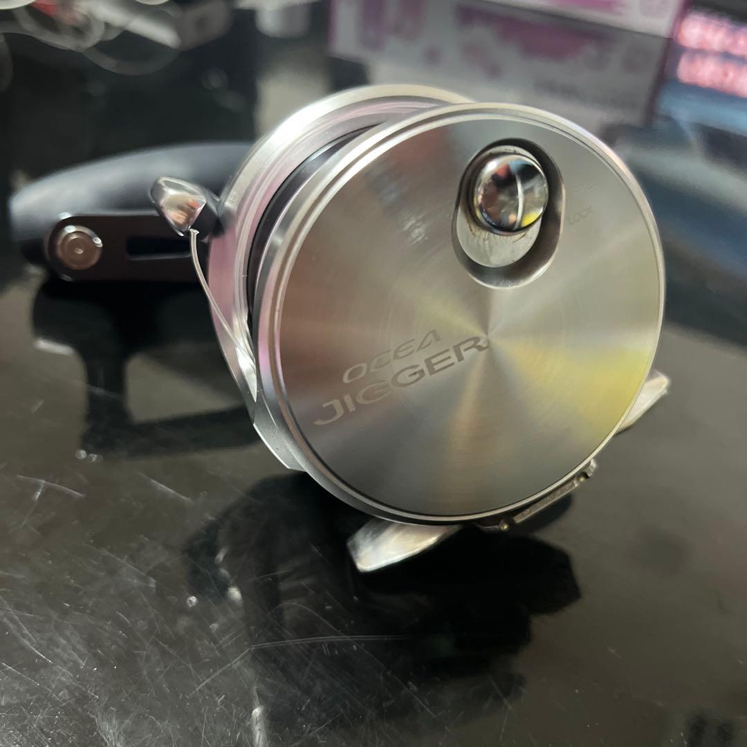 SHIMANO 2001NR MG ベイトリール(美品)