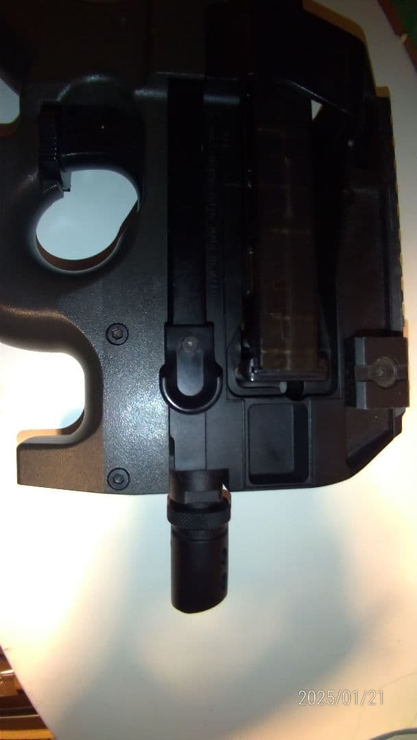 マルイ P-90 TR 中古 サイレンサー、多弾数マガジン付き