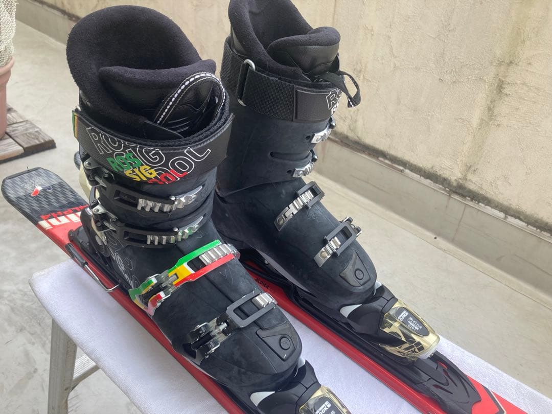 ショートスキー　Rossignol 解放ビィンディング　ブーツ付　25.5cm