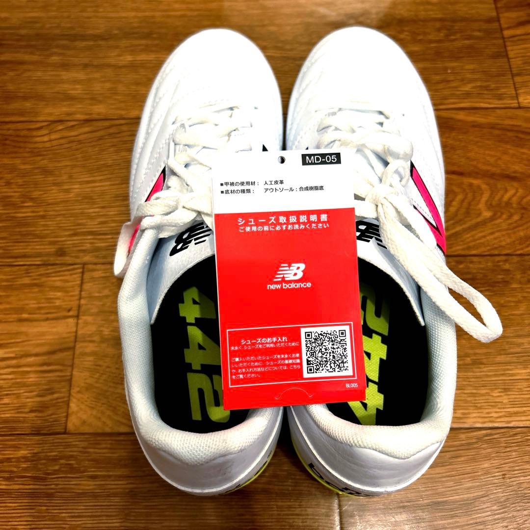 未使用NEWBALANCE/スパイクwhite・pink /26.5