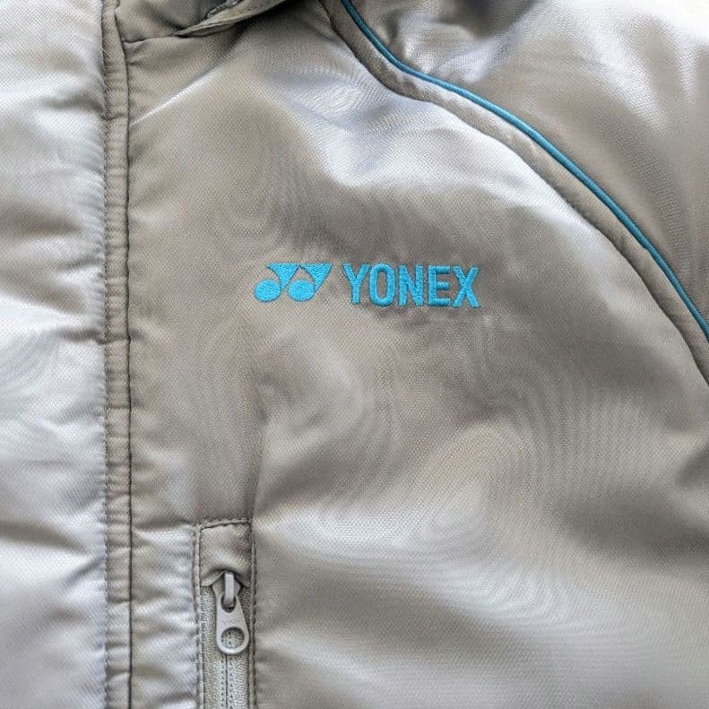 美品 YONEX HEATCAPSULE　ヨネックス ベンチコート XL