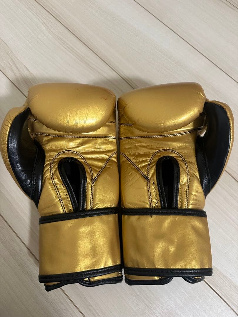 CLETO REYES ボクシング ゴールド　8オンス　K-1 Winning
