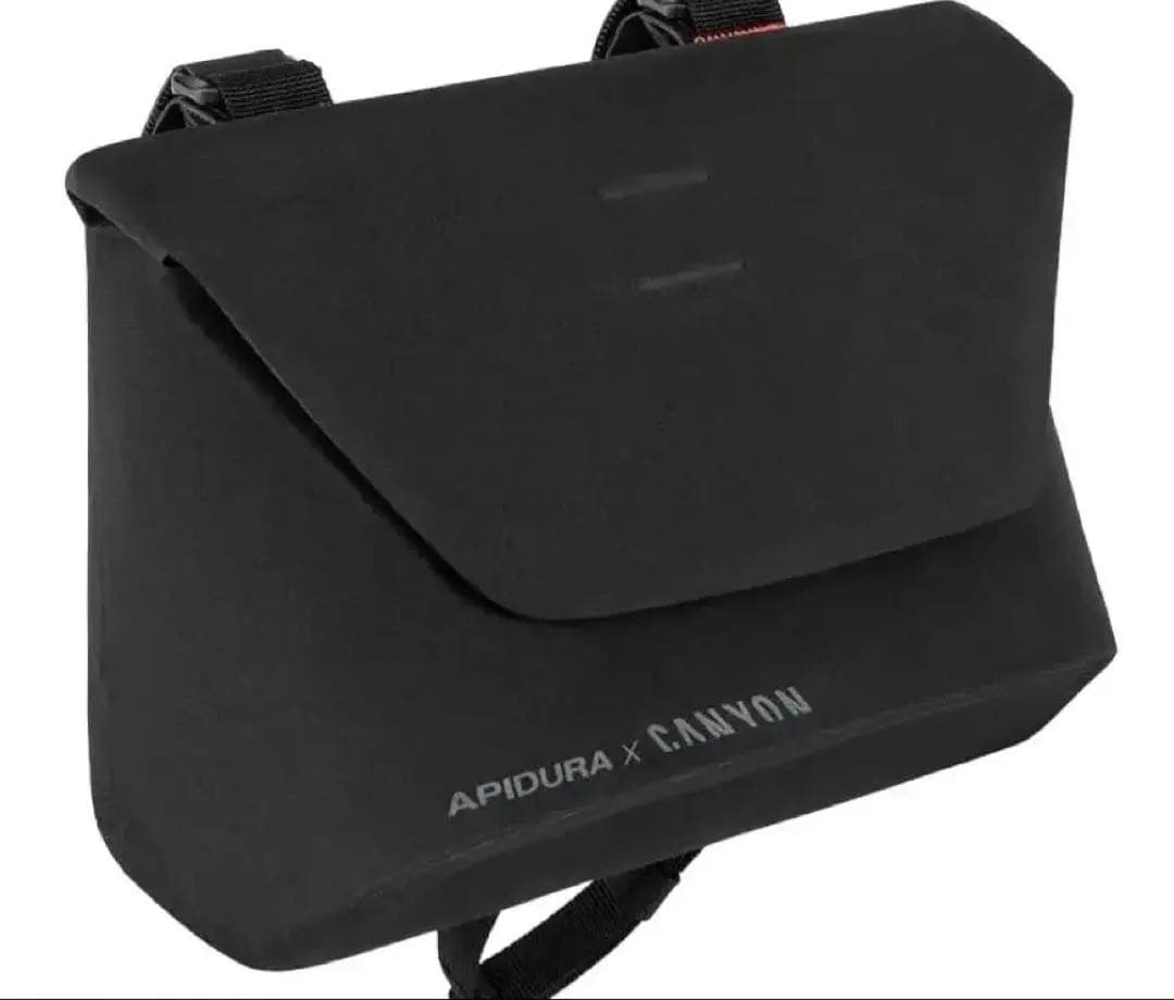 APIDURA X CANYON HANDLEBAR PACK (2L) 新品