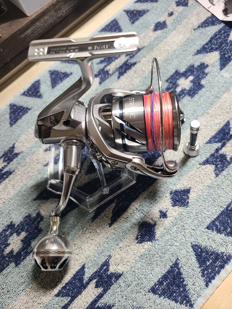 23STRADIC 4000xgスピニングリール