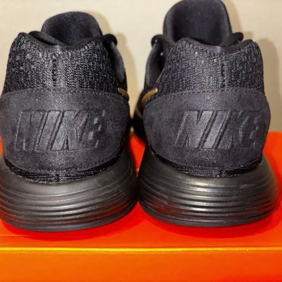 シューズ(男性用) Nike Hyperdunk 2017 Low