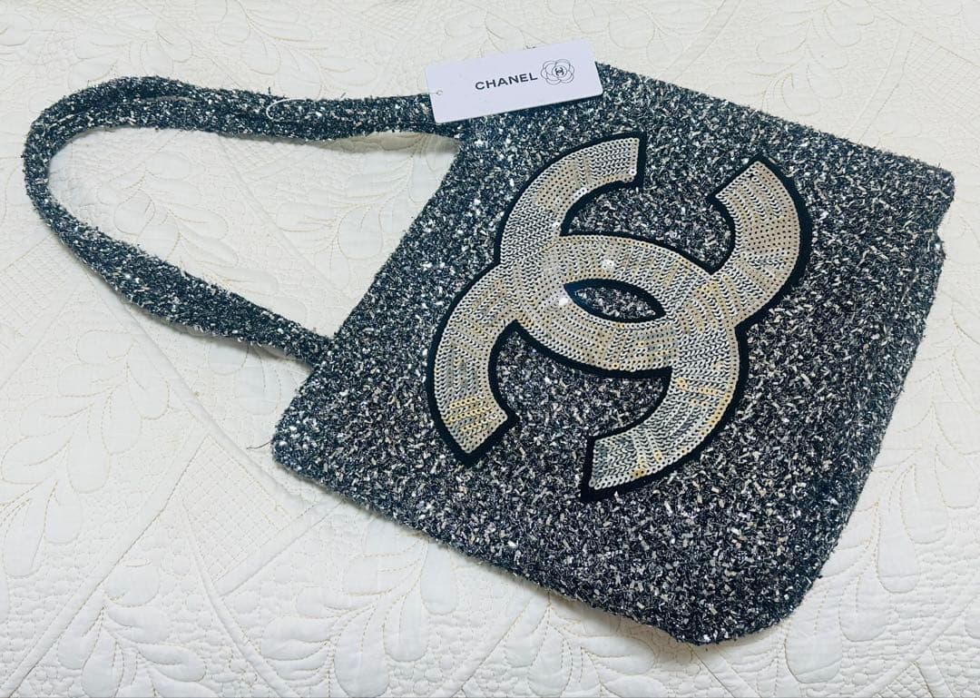 CHANEL スパンコール トートバッグ グレー　ノベルティ
