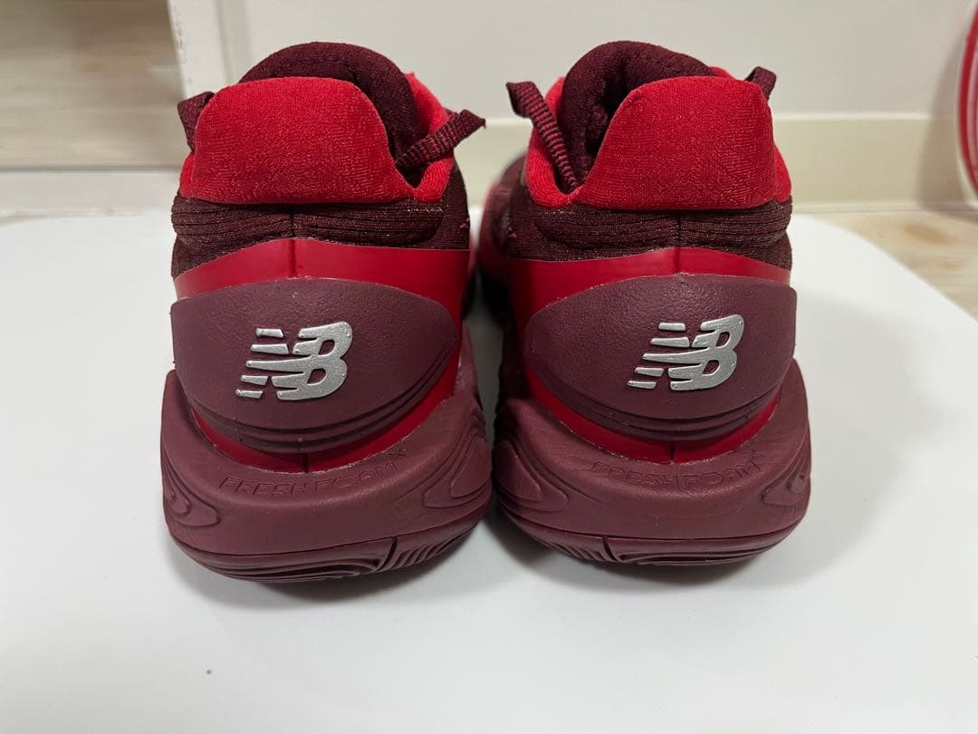 New Balance Two Wxy v5 バスケットボールシューズ 赤