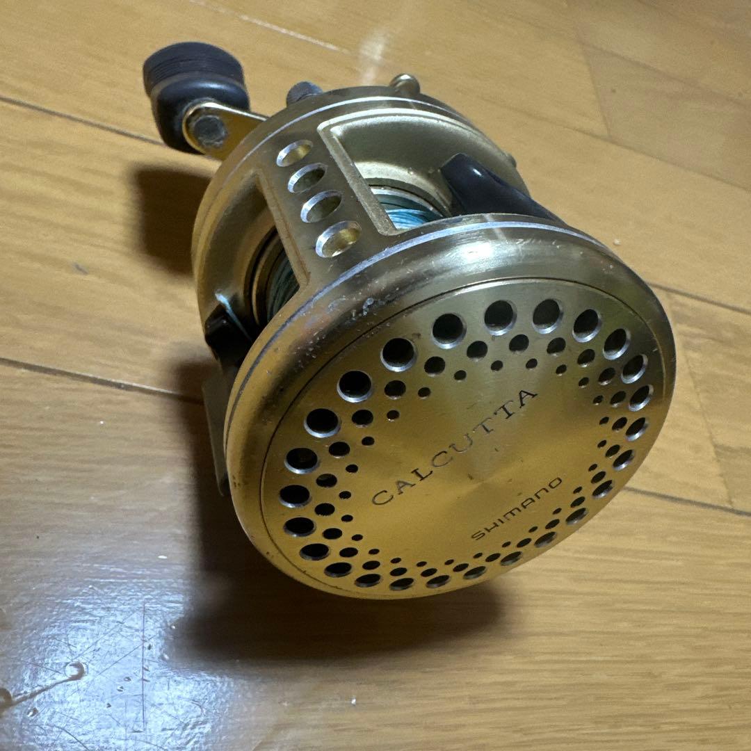SHIMANO CALCUTTA 201XT 左ハンドル　ジャンク品