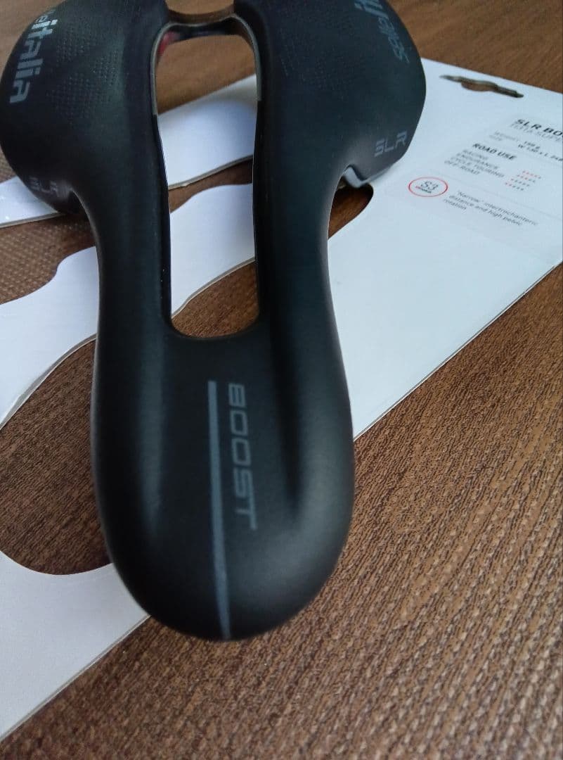 セライタリア　サドル　SLRBOOST　SUPERFLOW TI316 158