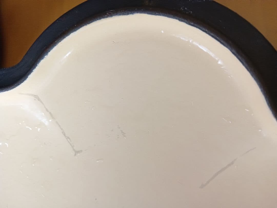 LE CREUSET 両手鍋 紫 約20cm