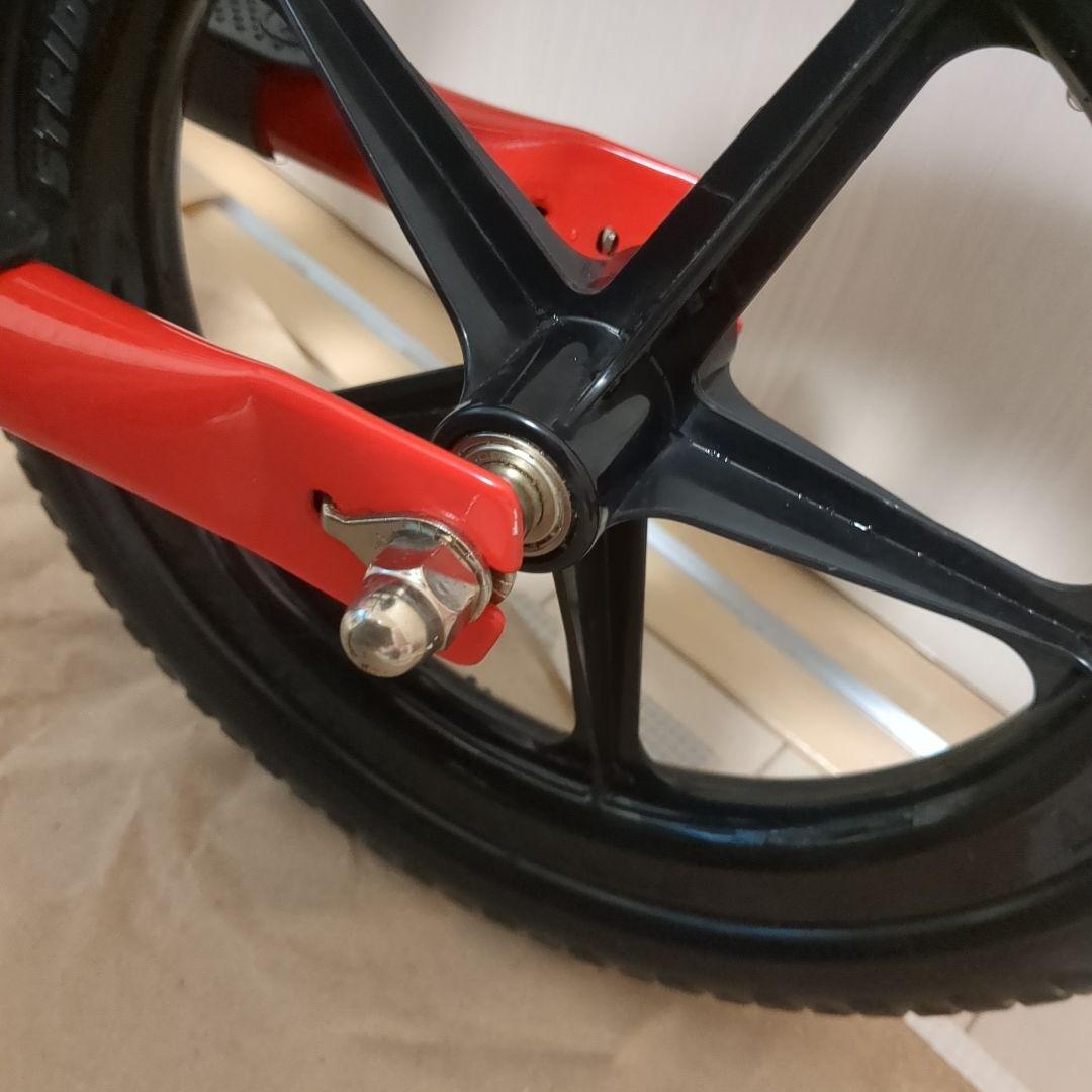 （箱・説明書・袋あり）ストライダースポーツモデル赤