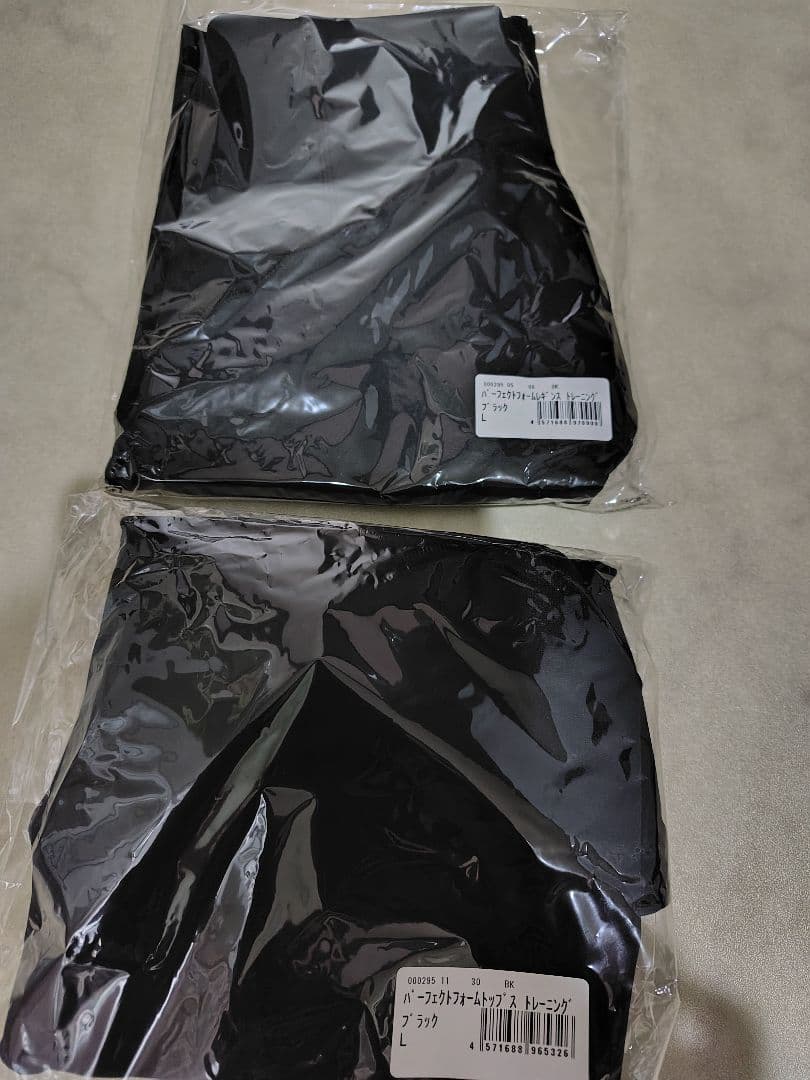 新品 未使用 リントスルのピラティスウェア Lサイズ
