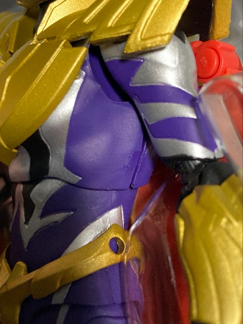 訳あり)S.H.フィギュアーツ　ウルトラマンジード ロイヤルメガマスター