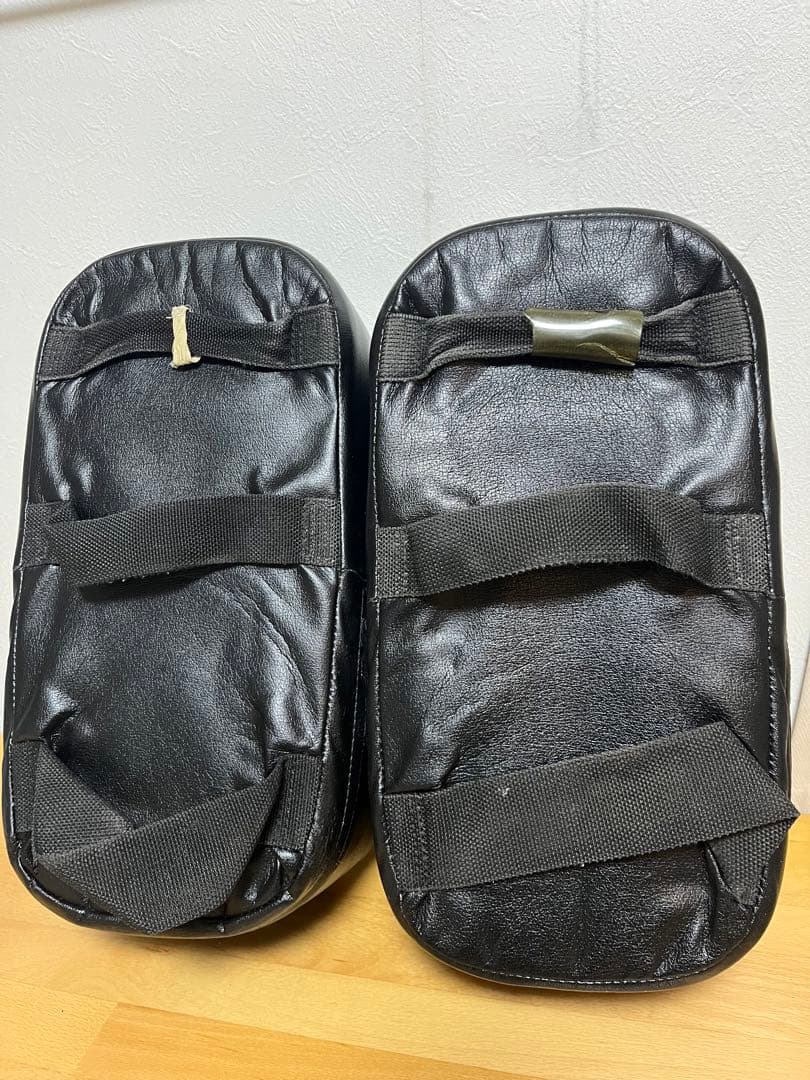 Winning キックミット 黒 2個セット
