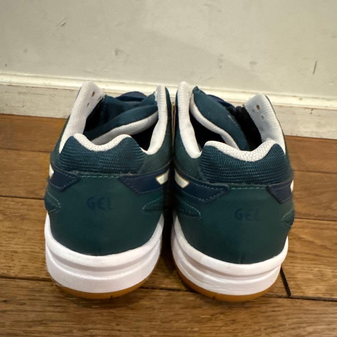 asics 体育館用シューズ　27cm