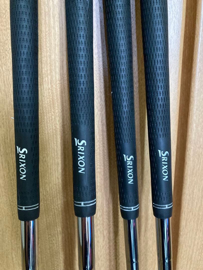 Srixon Z765 アイアン デザインチューニング DG S200