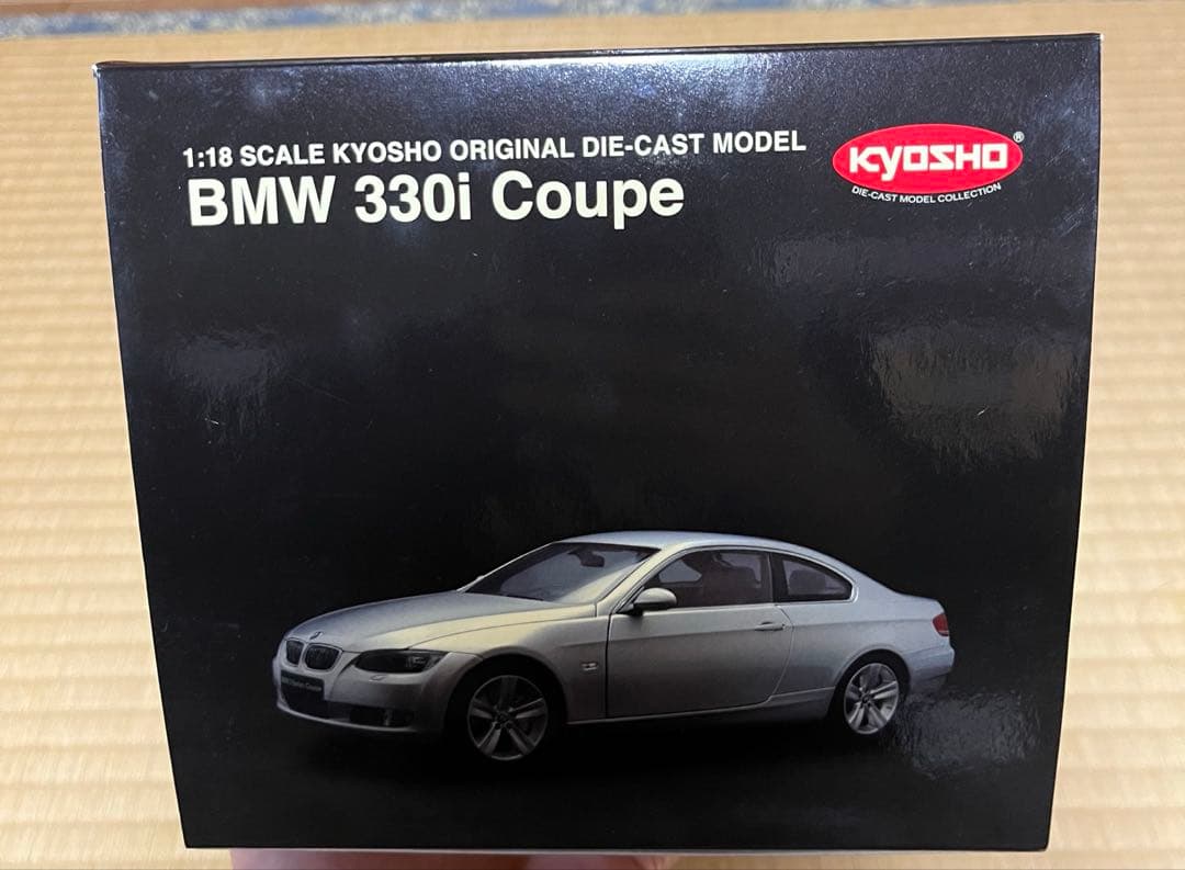 京商 ダイキャストモデル  330i Coupe 1/18 AUTOart
