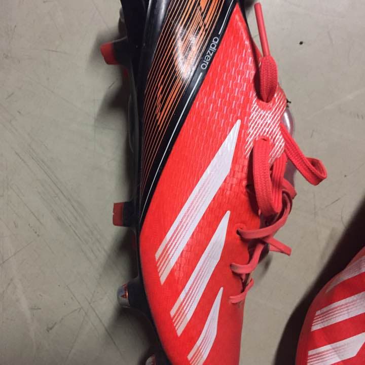 アディダス サッカースパイク 26センチ