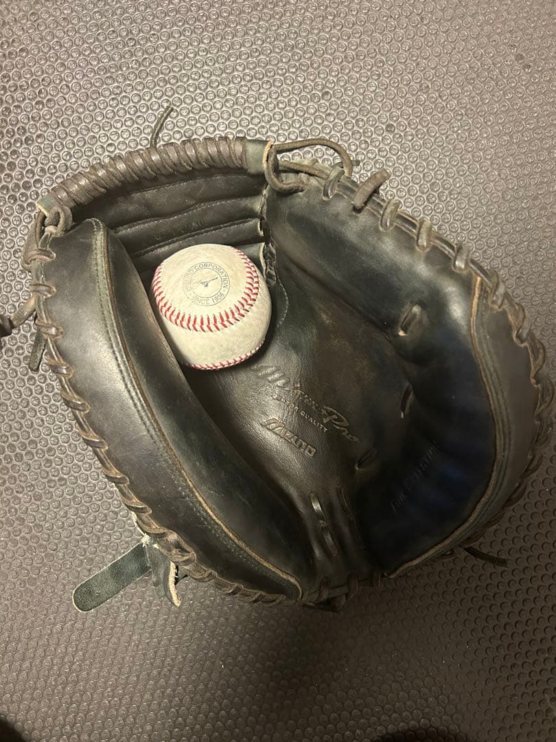 Mizuno 硬式グローブ 黒