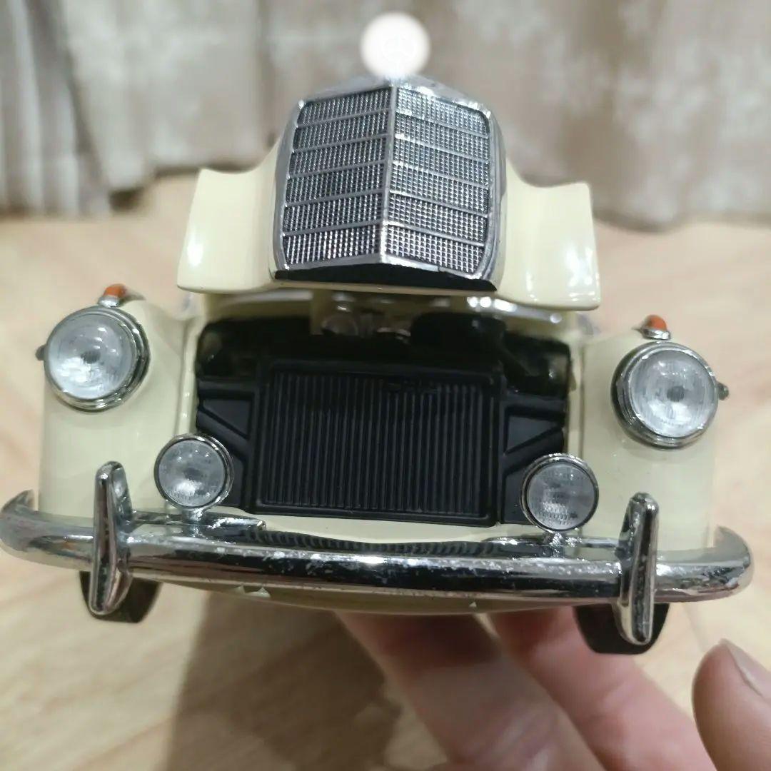 激レア サンスター製 １/18・1958 メルセデスベンツ 220SE クーペ