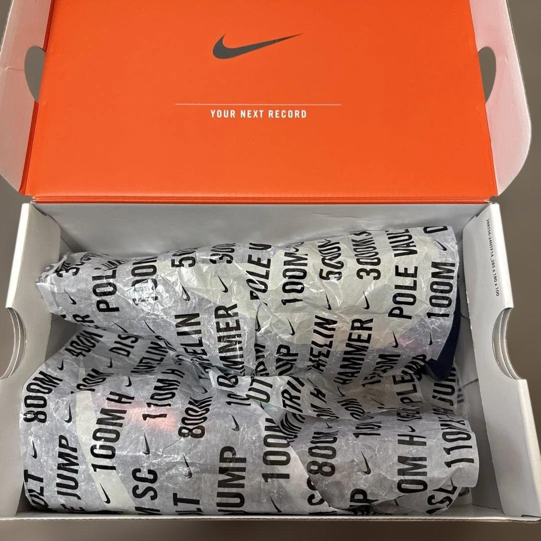 NIKE SD4 サイズ25.5cm