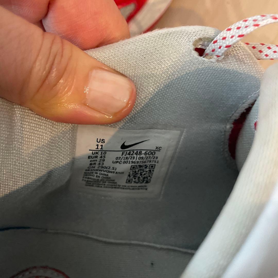 Nike バスケットボールシューズ レッド/ホワイト