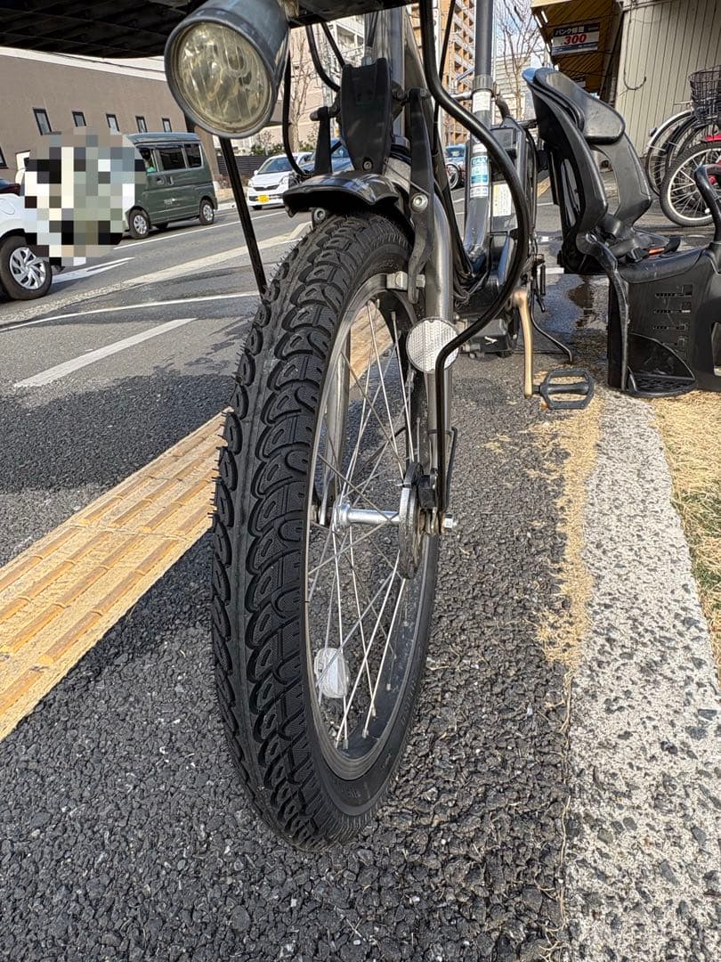 中古20㌅ブリヂストン電動アシスト自転車　8.7Ah 大阪　054