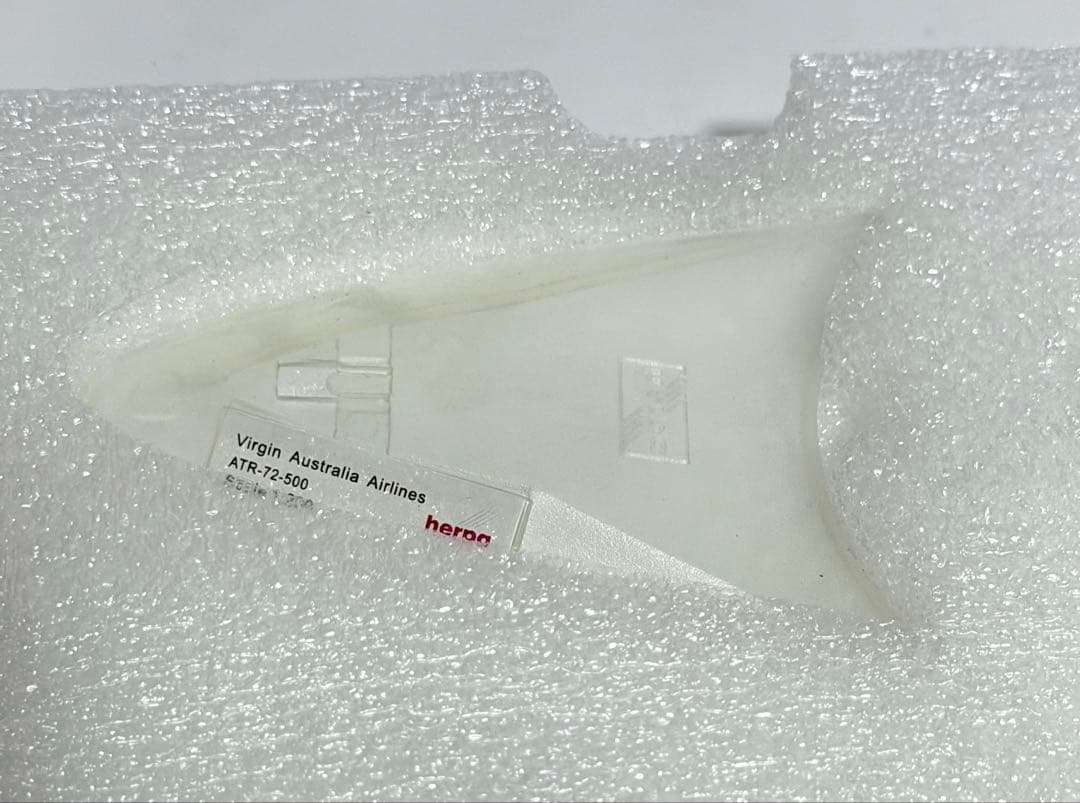 航空機・ヘリコプター herpa 1/200 ATR-72-500 Virgin Australia