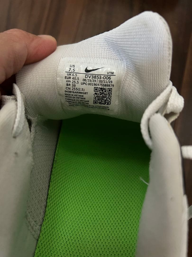 NIKE ペガサス40 ランニングシューズ