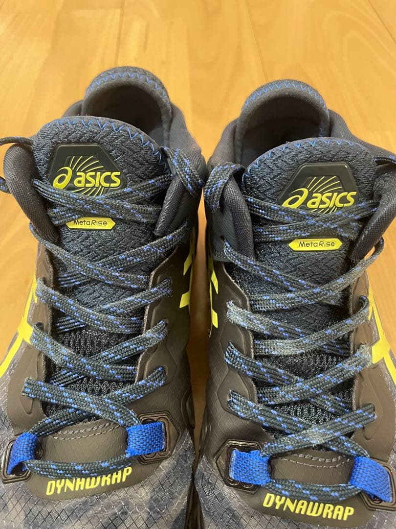 asics メタライズ　バレーボールシューズ ネイビー/イエロー　27.0cm