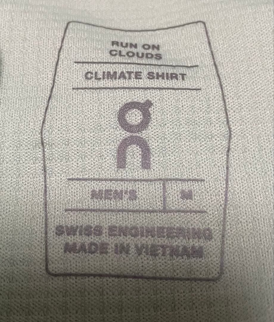 On Climate Shirt M ライトグリーン ハーフジップ