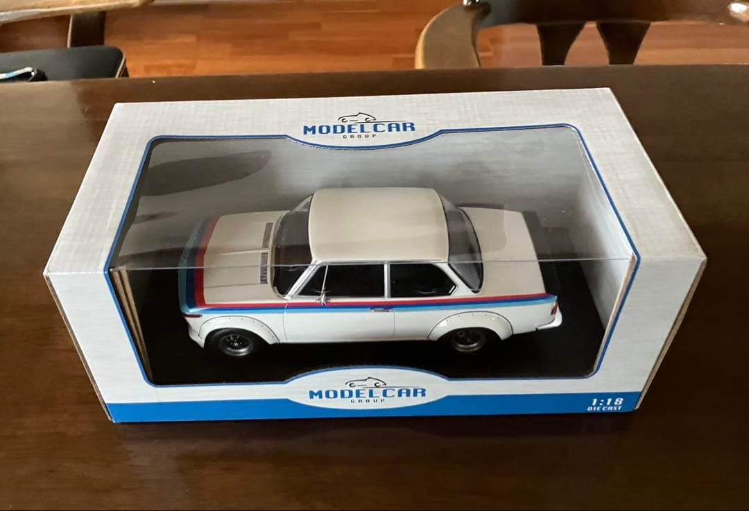  2002 Turbo 1:18 スケールモデルカー