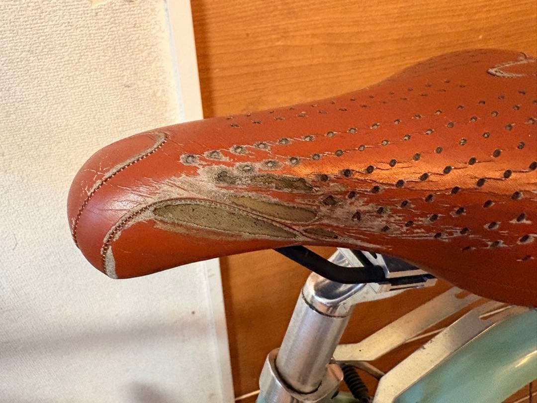 Bianchi Primavera チェレステ 700C キャリア付 ALTUS