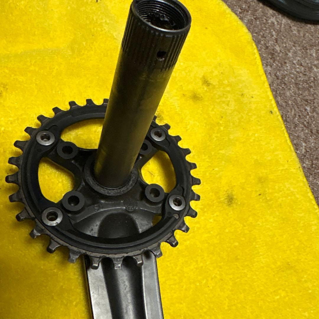 SHIMANO DEORE クランクセット SLX30T付