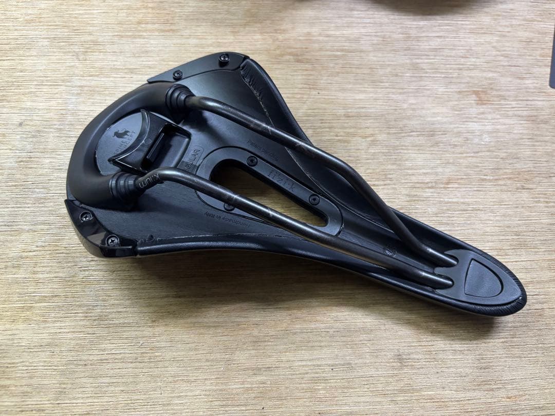 フィジーク ALIANTE R3 OPEN K:IUM fizik アリアンテ