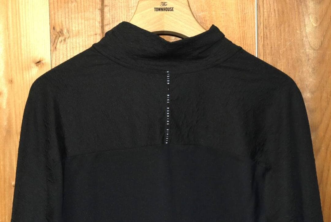 新品 ナイキ ランニング ディビジョン ハーフジップシャツ (M)Ⓗ