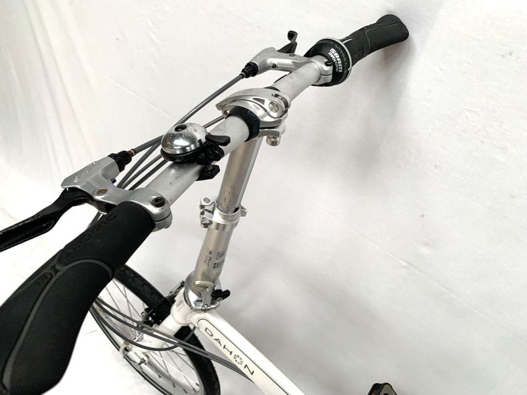 P8送料無料DAHON ダホン折り畳み自転車my 8速 20インチ