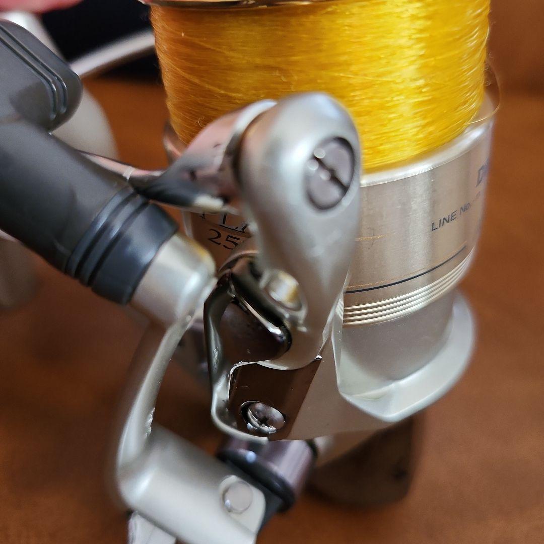 Daiwa PLAISIO 2500 スピニングリール