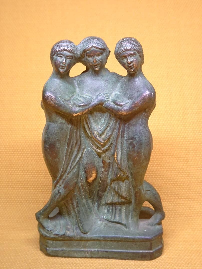 人形　女神　ブロンズ像　イタリア　置物　インテリア　工芸品　美術品　A1294