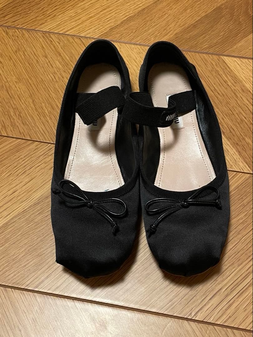 み*き様 miumiu バレエフラットシューズ