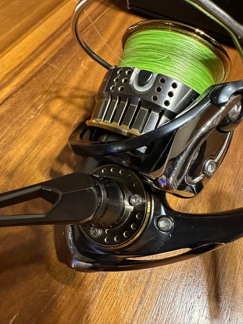 ダイワ 15イグジスト 2508PE DAIWA EXIST スピニングリール