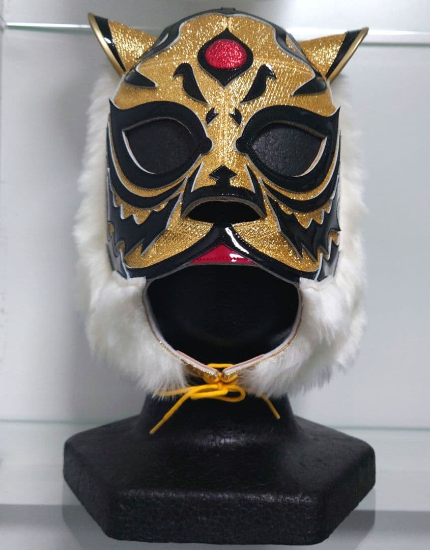 ＹＮ製タグ付)2代目タイガーマスクのプロレスマスク メディコムトイ