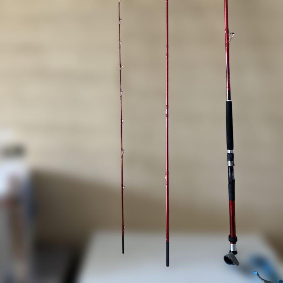 ♢【り12】釣り竿 がまかつ レッドアーク 350cm カーボンロッド