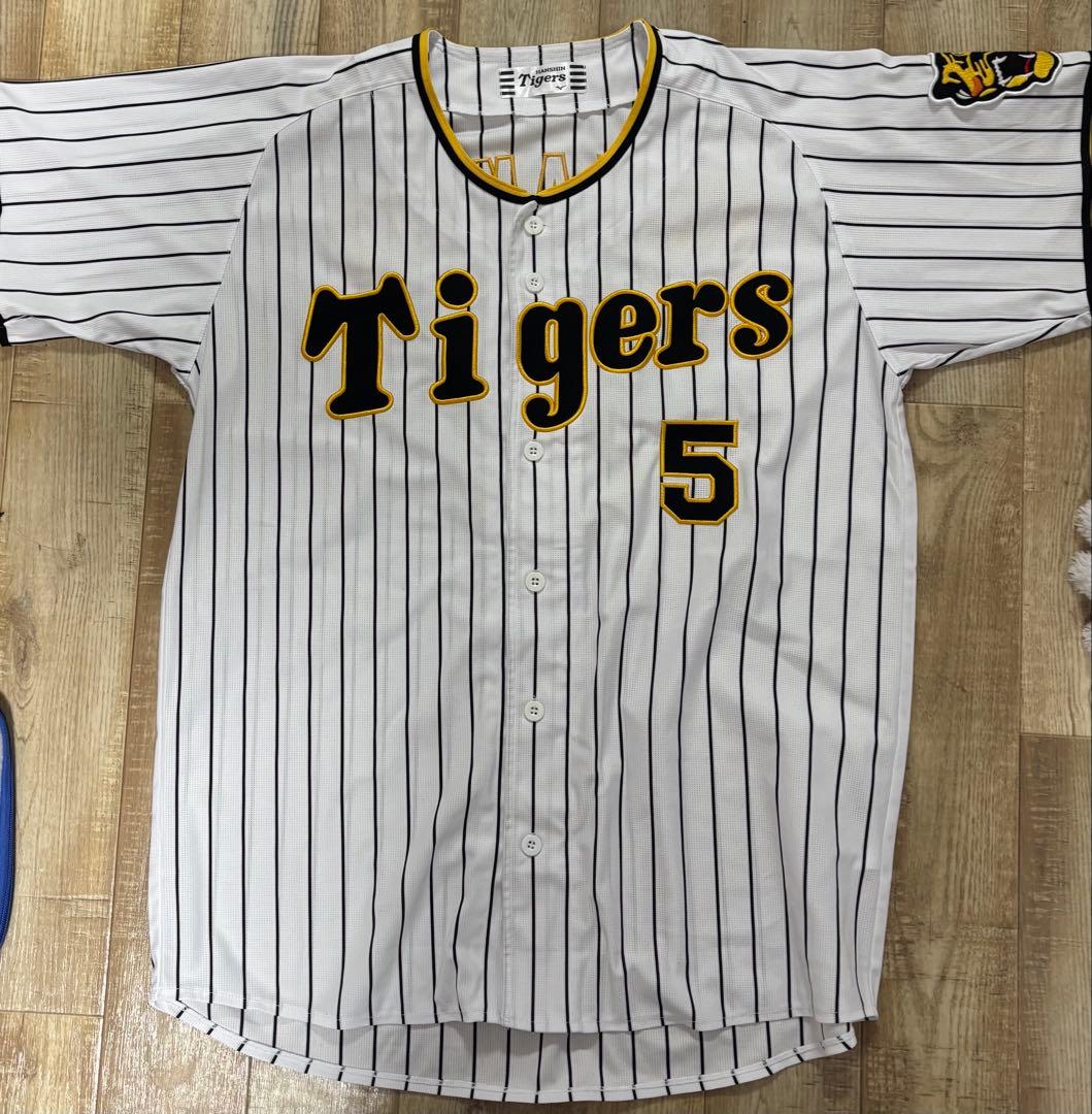 阪神タイガース 近本光司 レプリカユニフォーム Oサイズ