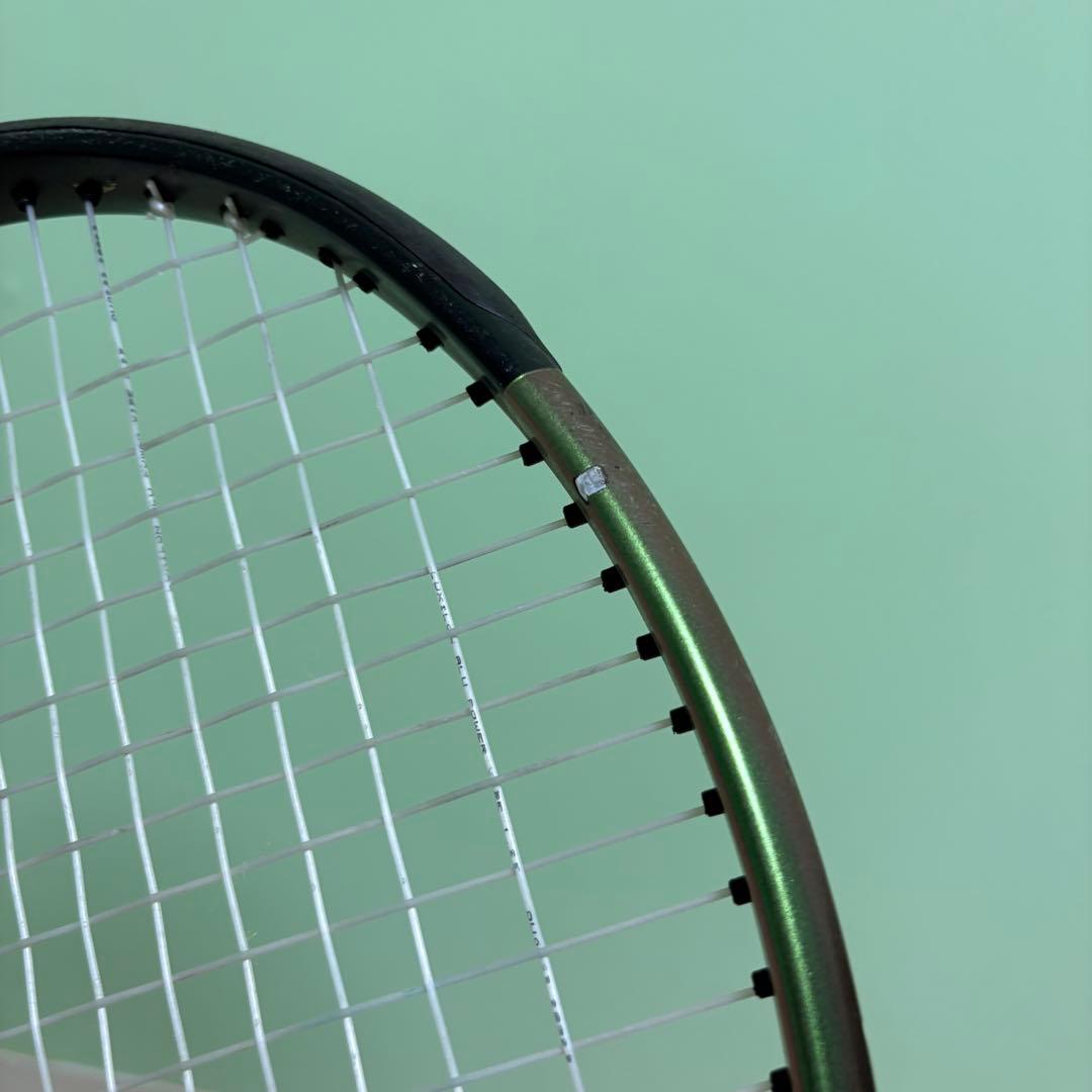 テニスラケット BLADE 黒/緑 Wilson 100 V8
