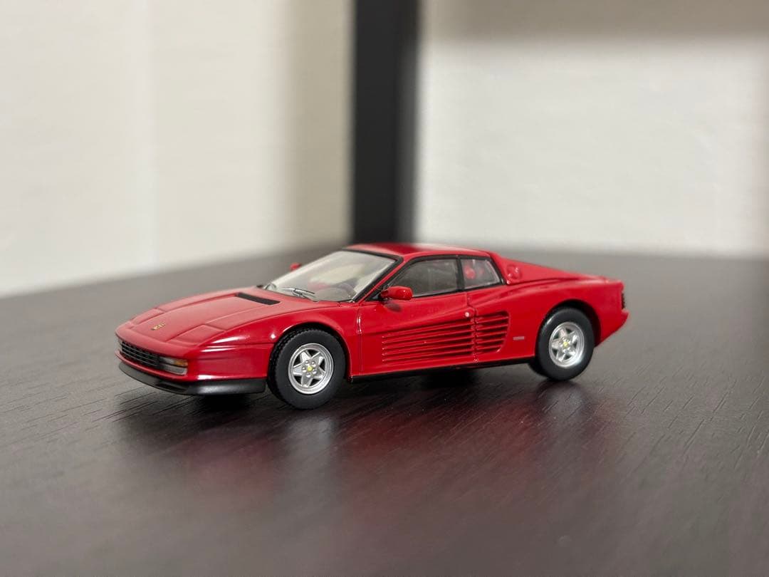 トミカリミテッドヴィンテージ フェラーリテスタロッサ（後期型）