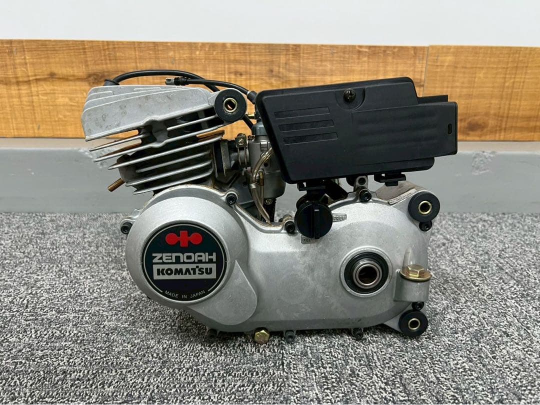 TG386☆新品☆ZENOAH☆KOMATSU☆BE30C☆エンジン☆ゼノア