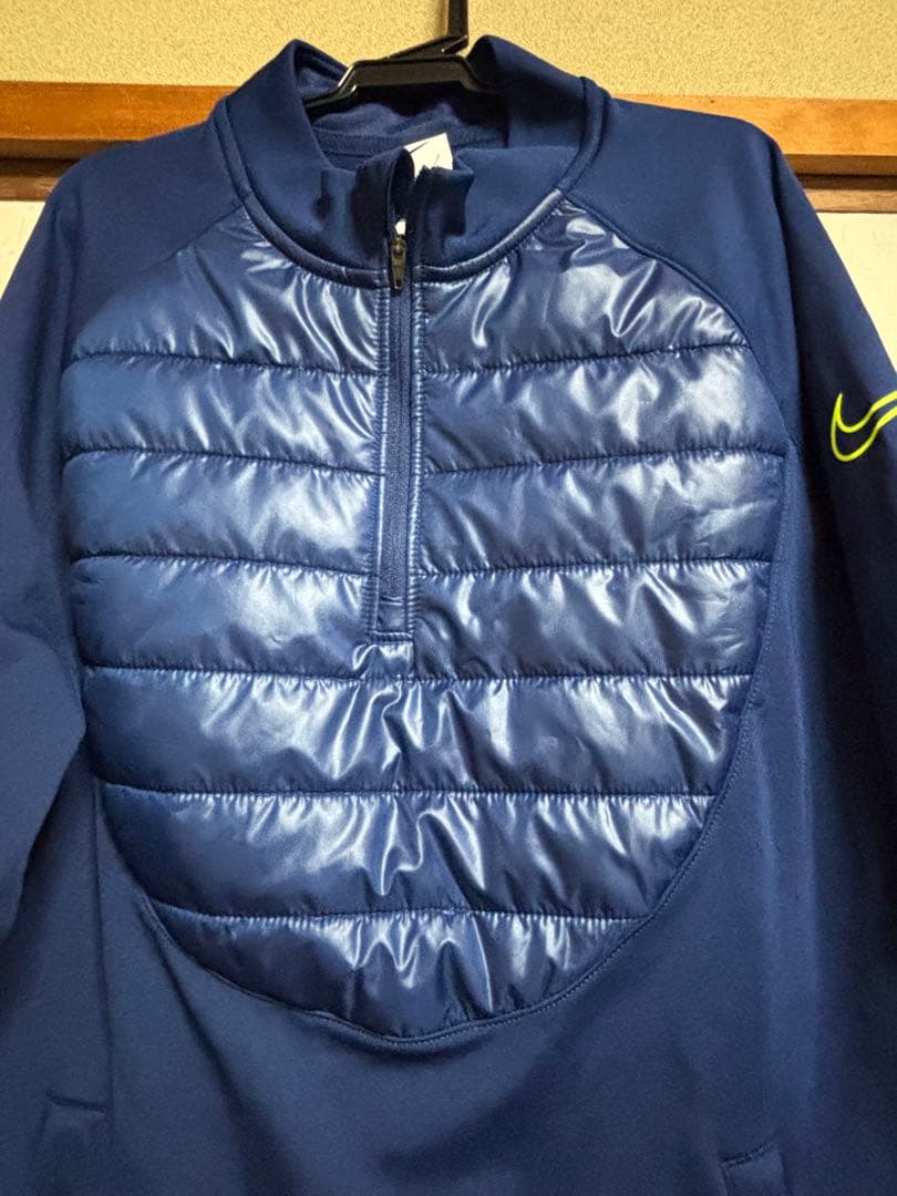 Nike ネイビー ハーフジップ