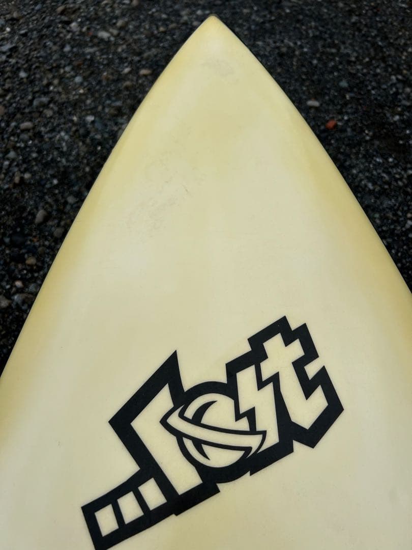 [送料込]LOST MAYHEM 5’8 Stealthショートボード軽量 小波